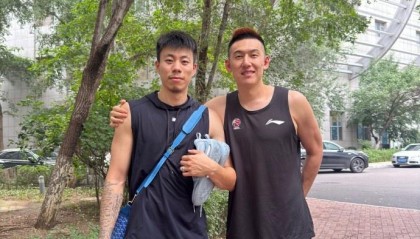 开云APP-付豪晒与张镇麟&amp;amp;刘雁宇等合照：人生总有很多分岔路口 祝开心顺利